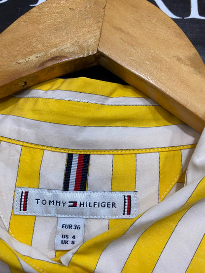 TOMMY HILFIGER |M| BUST 23| A38| YELLOW & WHITE STRIPED LONG-SLEEVE BUTTON-DOWN SHIRT