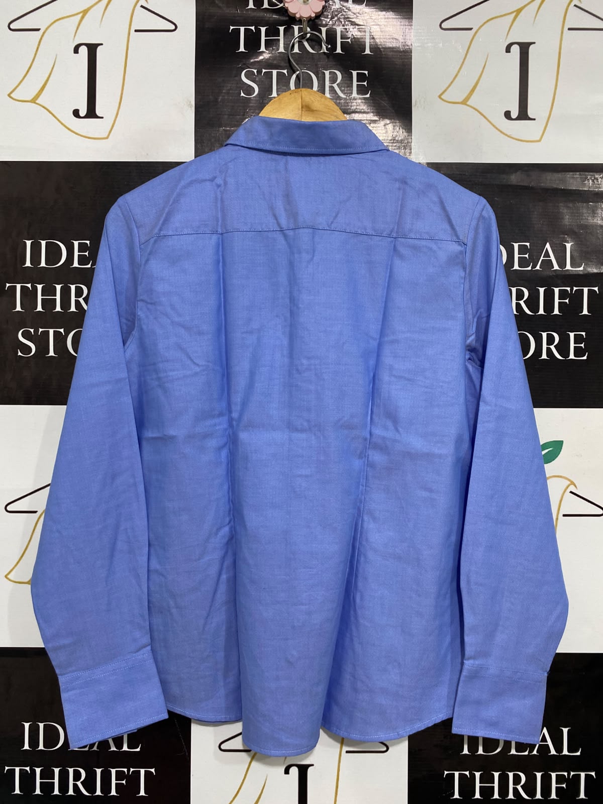 BIZ COLLECTION |M| BUST 19| A38| PERIWINKLE BLUE LONG-SLEEVE BUTTON-DOWN SHIRT