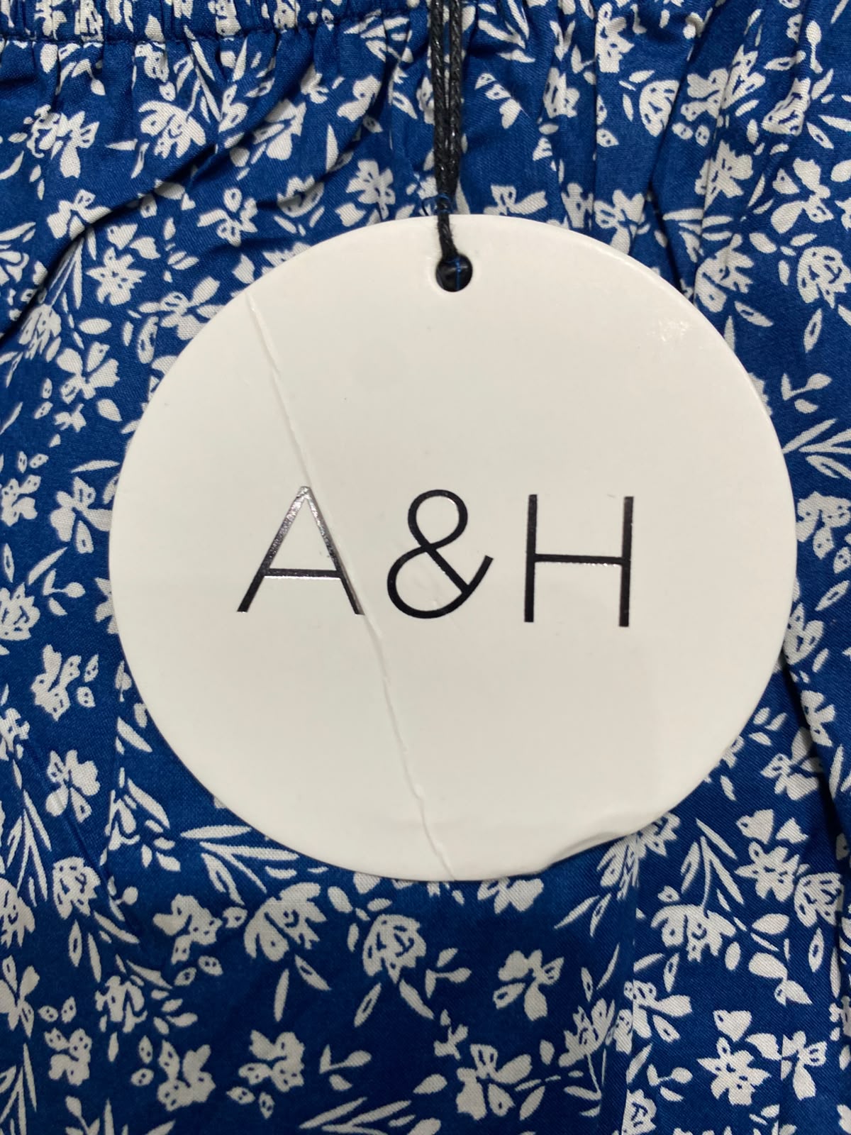 ATMOS & HERE |M| BUST 19| A38| ROYAL BLUE & WHITE FLORAL SQUARE-NECK PUFF-SLEEVE BLOUSE