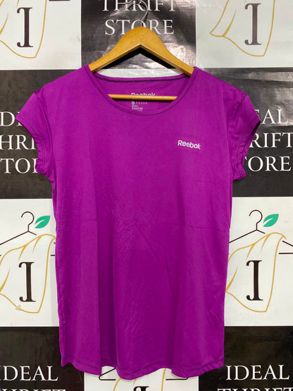 REBOOK |S| BUST 18| A38| MAGENTA PURPLE ATHLETIC PERFORMANCE CAP-SLEEVE T-SHIRT
