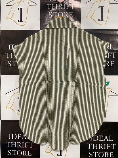 |M| BUST 21| A38| OLIVE & WHITE STRIPED SLEEVELESS BUTTON-DOWN SHIRT