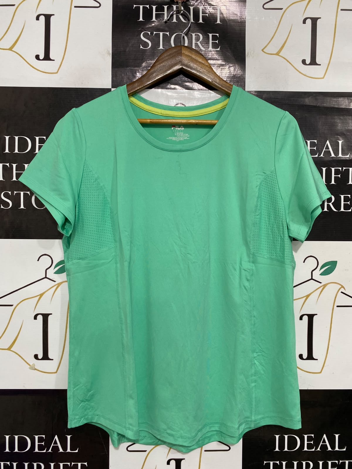 FILA |L| BUST 18| A38| MINT GREEN MESH-PANEL ATHLETIC PERFORMANCE T-SHIRT