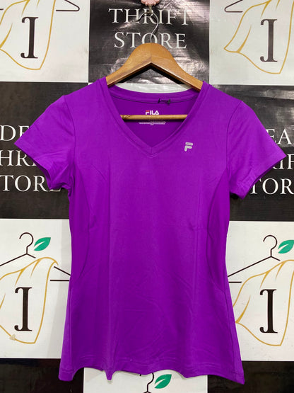 FILA |S| BUST 15| A38| PURPLE V-NECK ATHLETIC PERFORMANCE T-SHIRT