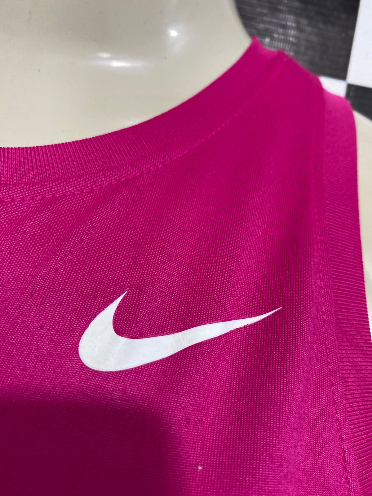 NIKE |XS| BUST 16| A38| MAGENTA PINK DRI-FIT ATHLETIC TANK TOP