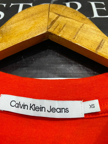 CALVIN KLEIN JEANS |XS| BUST 16 | A38| VIBRANT ORANGE LOGO T-SHIRT