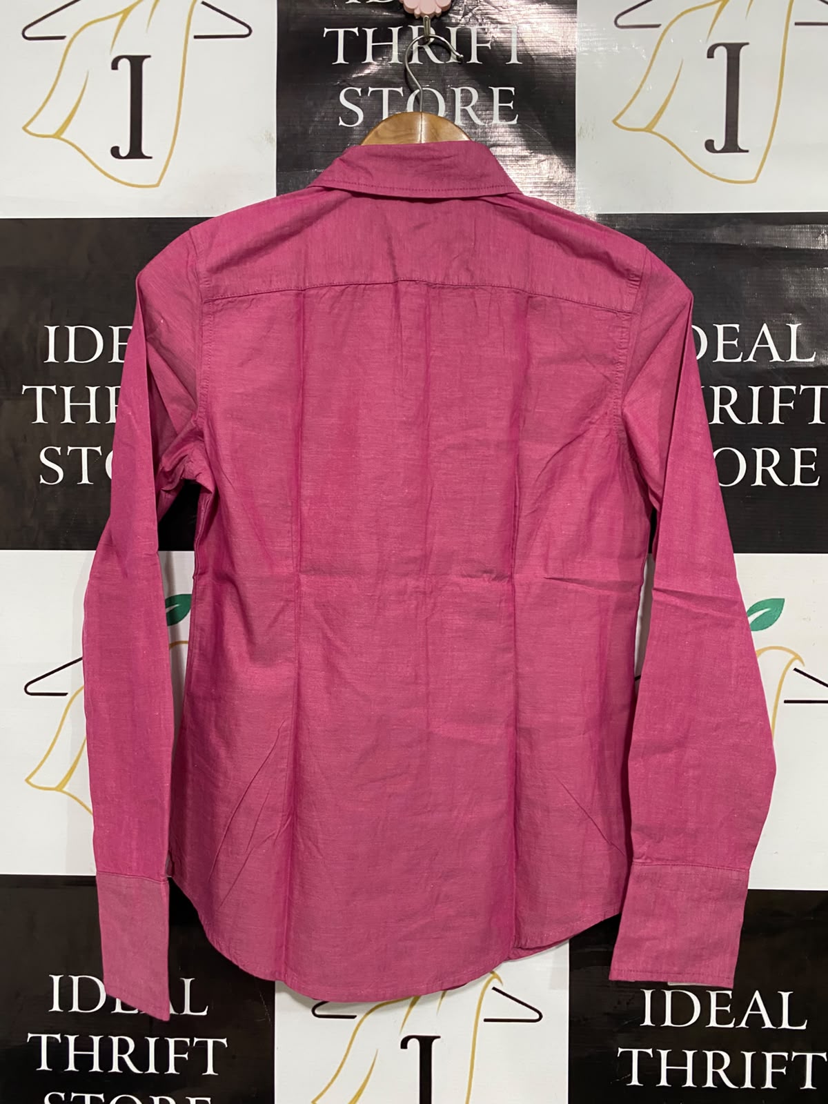 TOMMY HILFIGER |S| BUST 17| A38| HOT PINK BUTTON-DOWN LONG-SLEEVE SHIRT