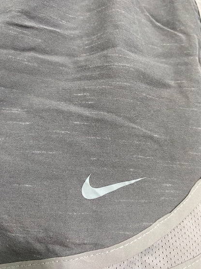 NIKE |S| WAIST 25| A37| HEATHER GREY & WHITE TRIM PERFORMANCE RUNNING SHORTS