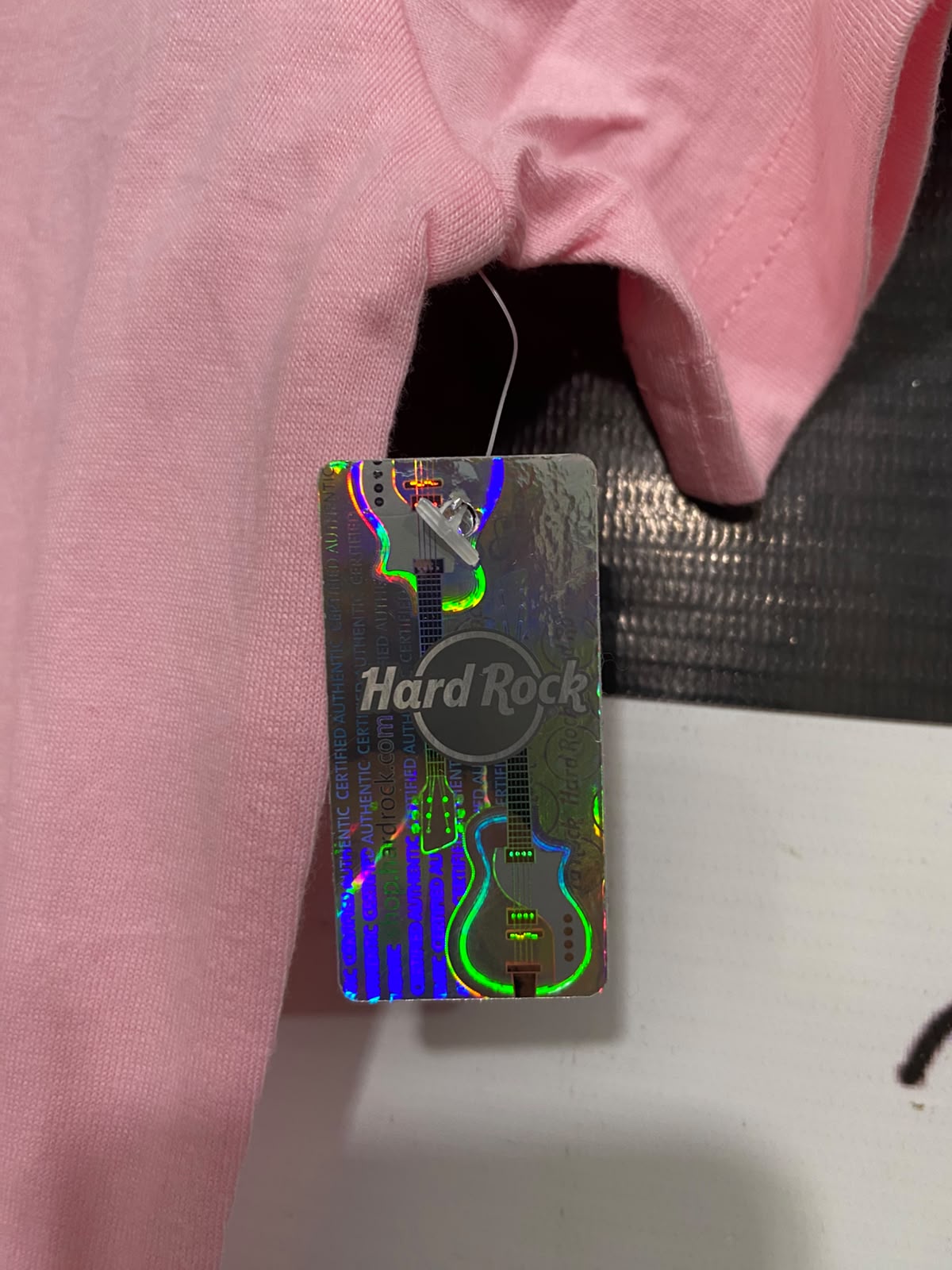 HARD ROCK |S| BUST 17| A37| HARD ROCK CAFE KYOTO LIGHT PINK GRAPHIC T-SHIRT