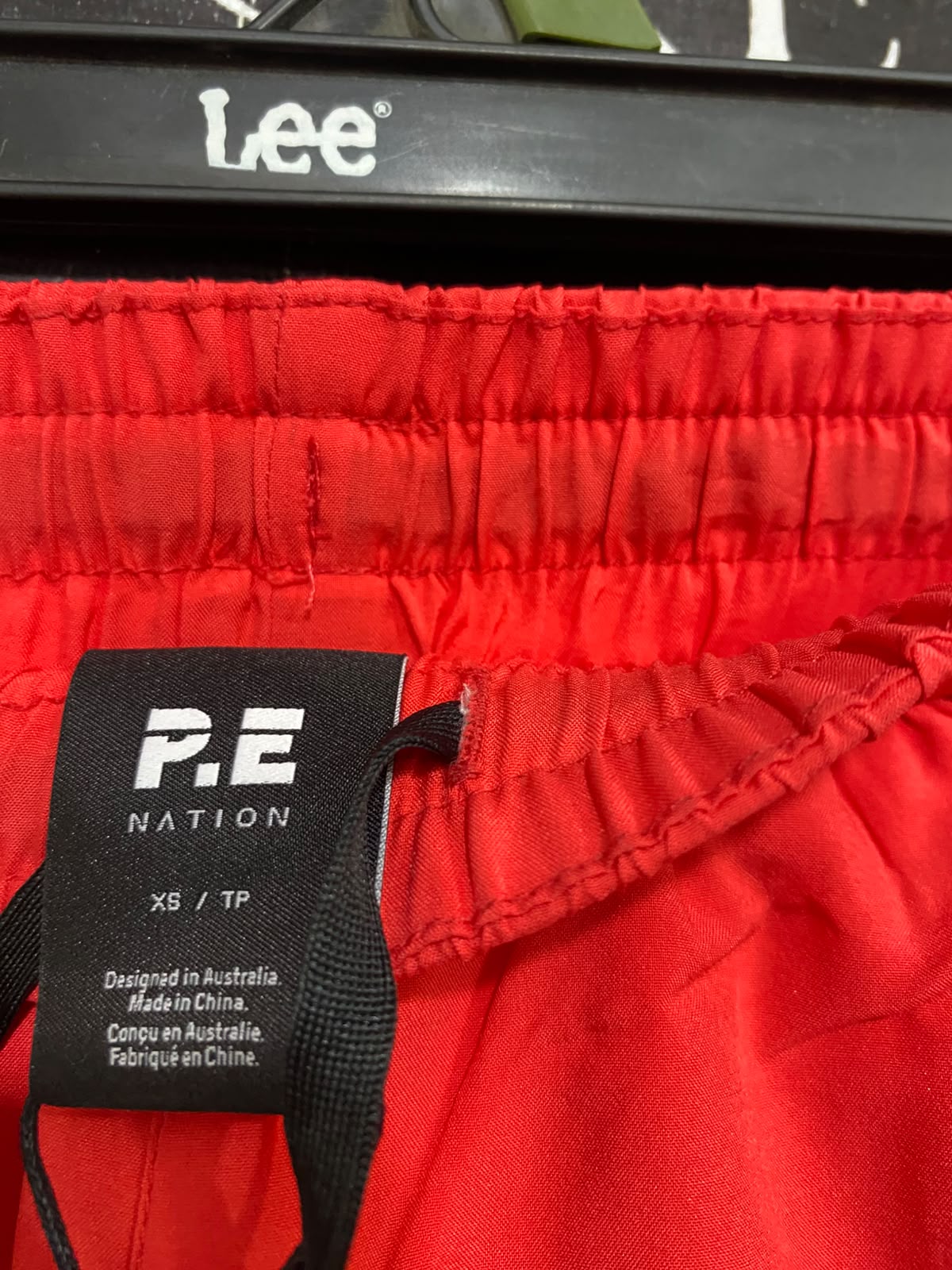 P E NATION |XS| WAIST 26| A39| RED & BLUSH PINK CONTRAST RUNNING SHORTS