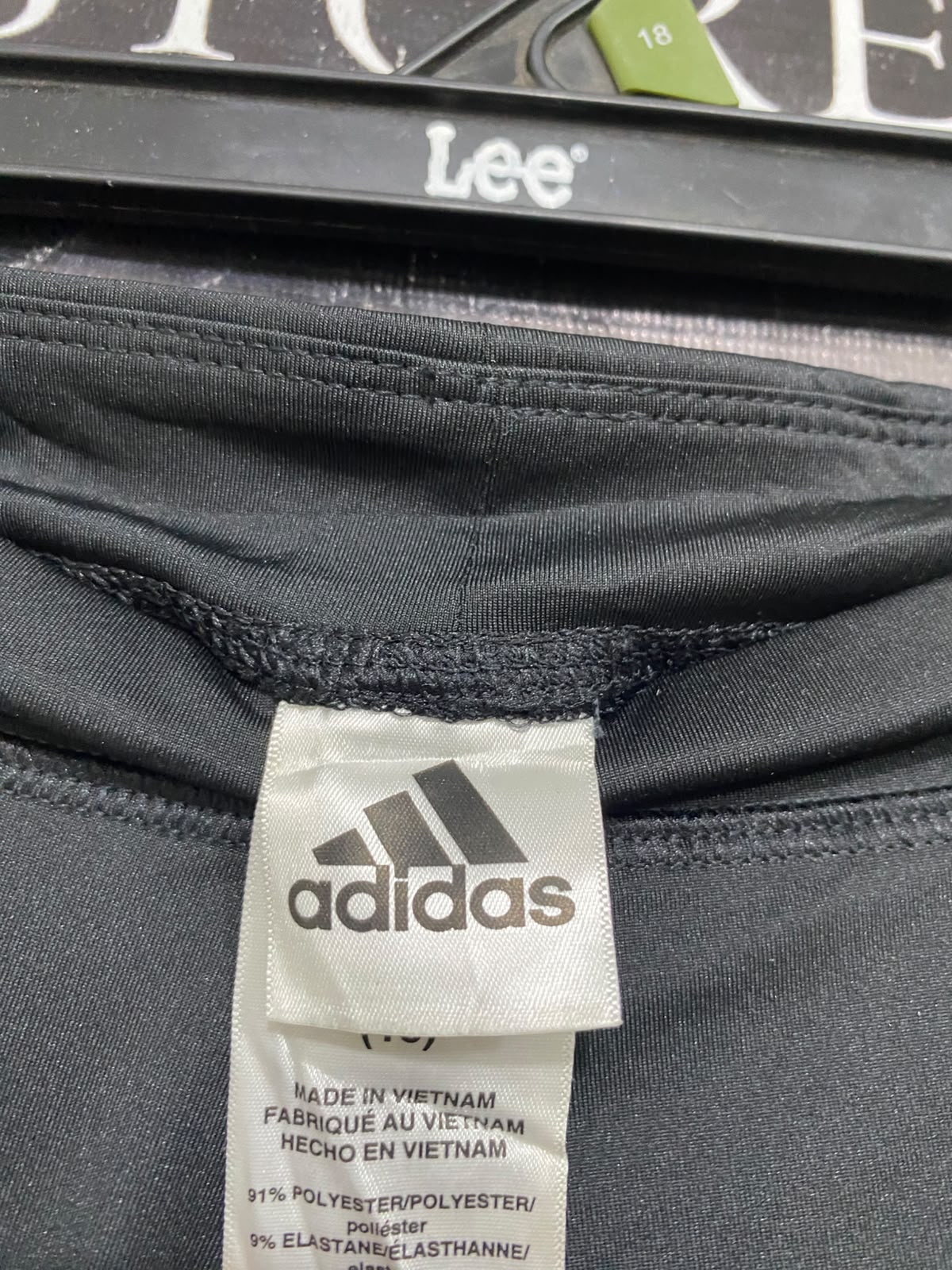 ADIDAS |XS| WAIST 24| A39| BLACK & WHITE 3-STRIPE BRANDED LEG PERFORMANCE LEGGINGS