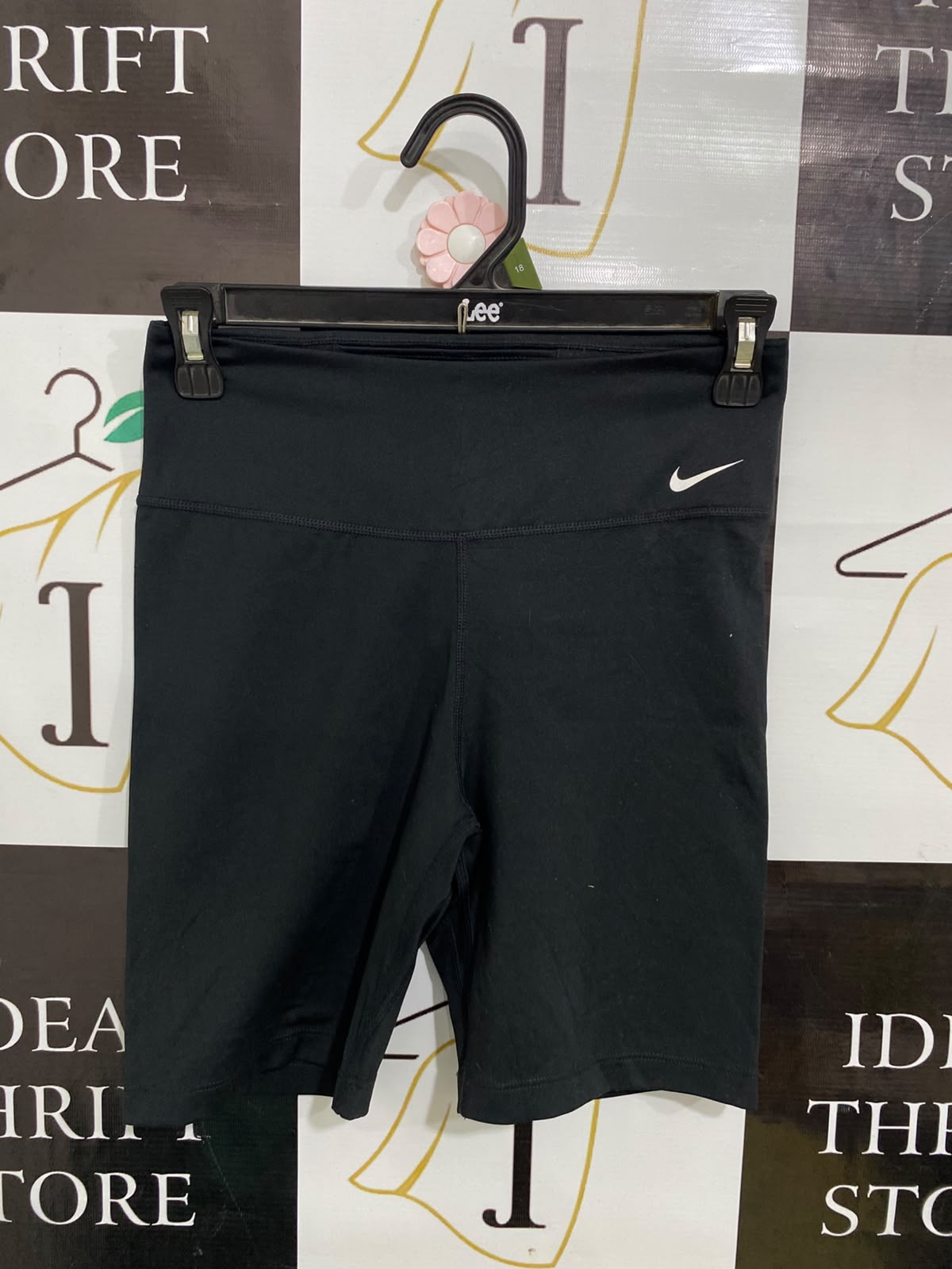 NIKE |S| WAIST 24| A39| BLACK HIGH-WAISTED DRI-FIT ATHLETIC BIKER SHORTS