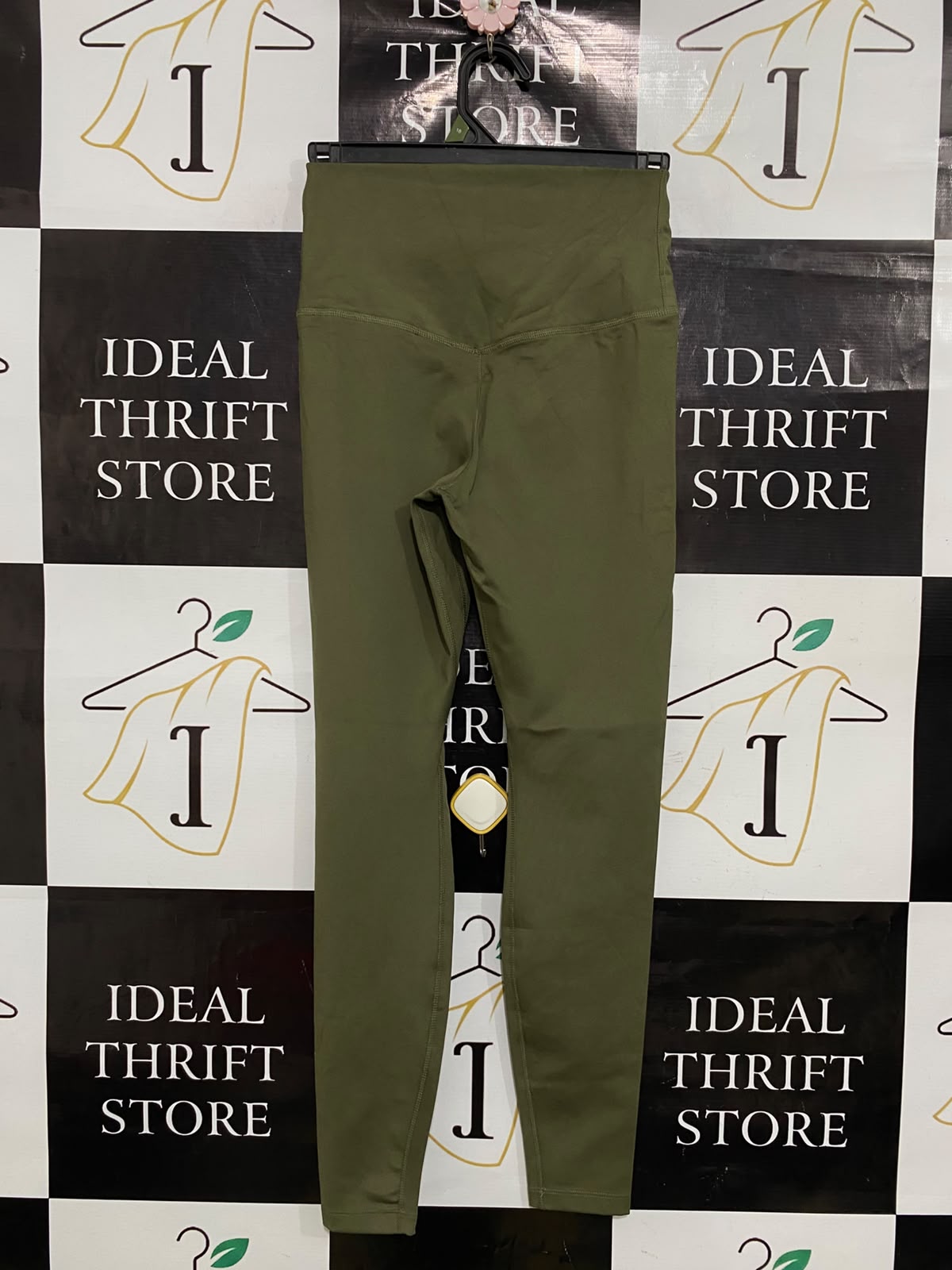 NIKE |XS| WAIST 22| A39| OLIVE GREEN HIGH-WAISTED DRI-FIT PERFORMANCE LEGGINGS