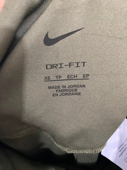 NIKE |XS| WAIST 22| A39| OLIVE GREEN HIGH-WAISTED DRI-FIT PERFORMANCE LEGGINGS