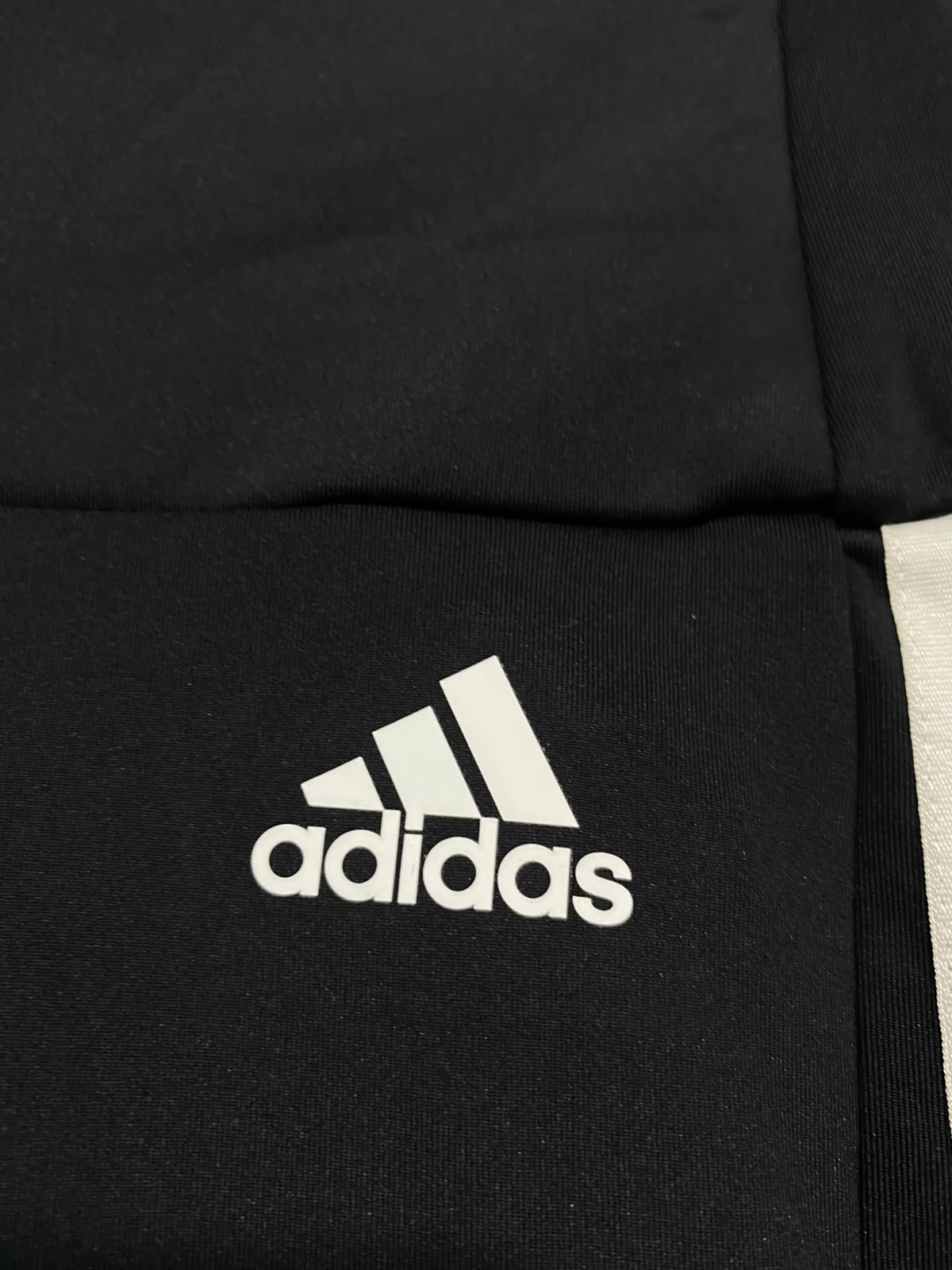 ADIDAS |M| WAIST 28| A39| BLACK & WHITE 3-STRIPE CROPPED PERFORMANCE LEGGINGS