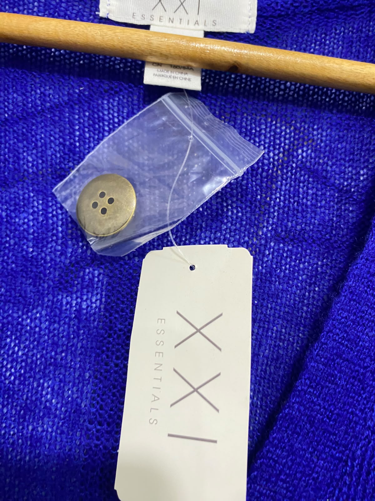 ESSENTIALS |S| BUST 15| A39| ROYAL BLUE BUTTON-UP KNIT CARDIGAN