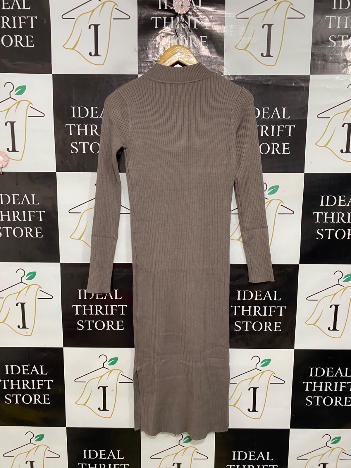 NEW LOOK |M| BUST 14| A39| TAUPE MOCK-NECK RIBBED KNIT MIDI DRESS