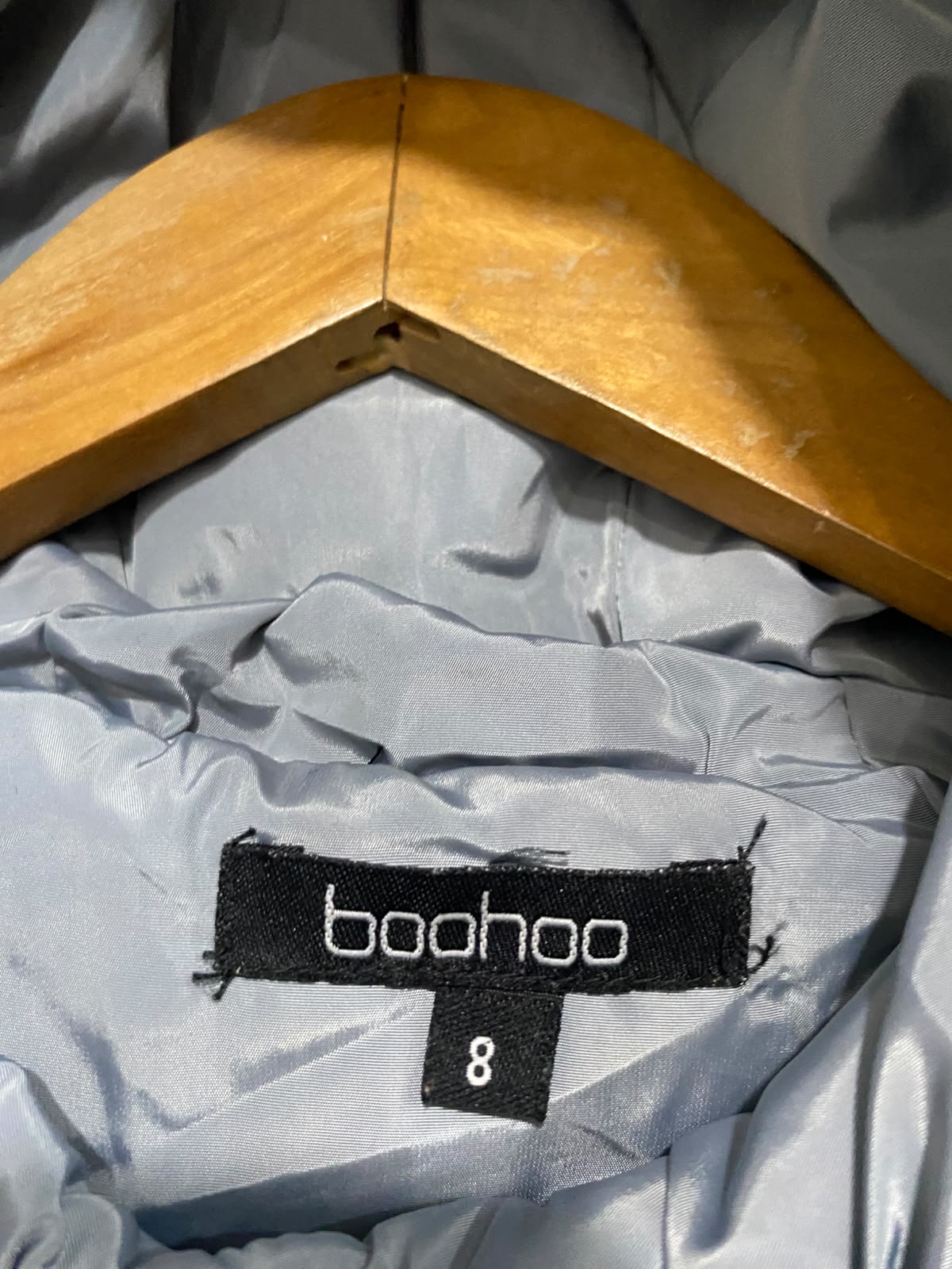 BOOHOO |S| BUST 19| A39| ICE BLUE CROPPED PUFFER JACKET WITH HOOD
