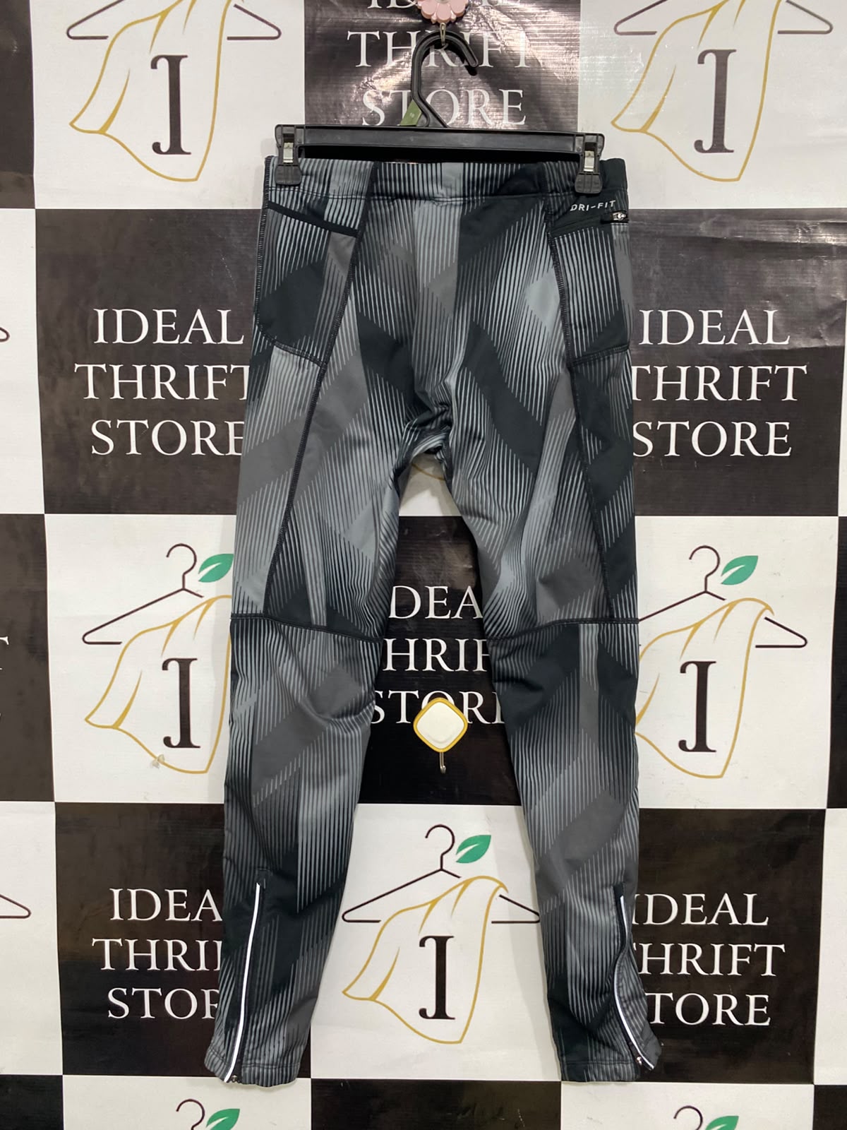 NIKE |M| WAIST 26| A38| GREY GEOMETRIC PRINT PERFORMANCE RUNNING TIGHTS