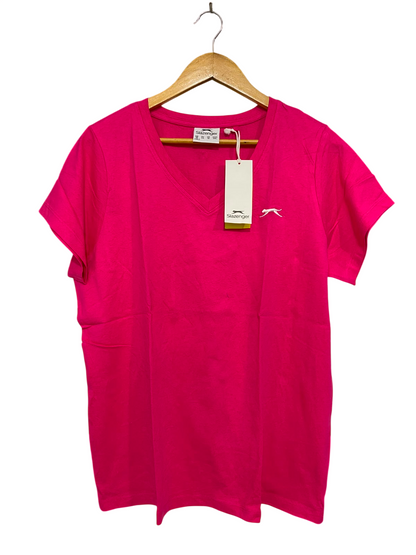SLAZENGER |XL| BUST 21| A40| MAGENTA V-NECK ATHLETIC UTILITY T-SHIRT