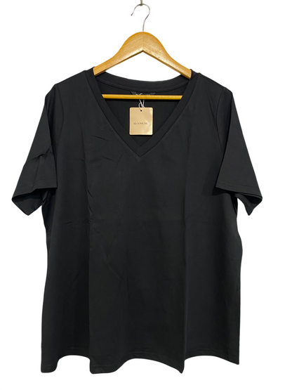 BLOOMCHIC |M| BUST 22| A39| BLACK V-NECK UTILITY T-SHIRT