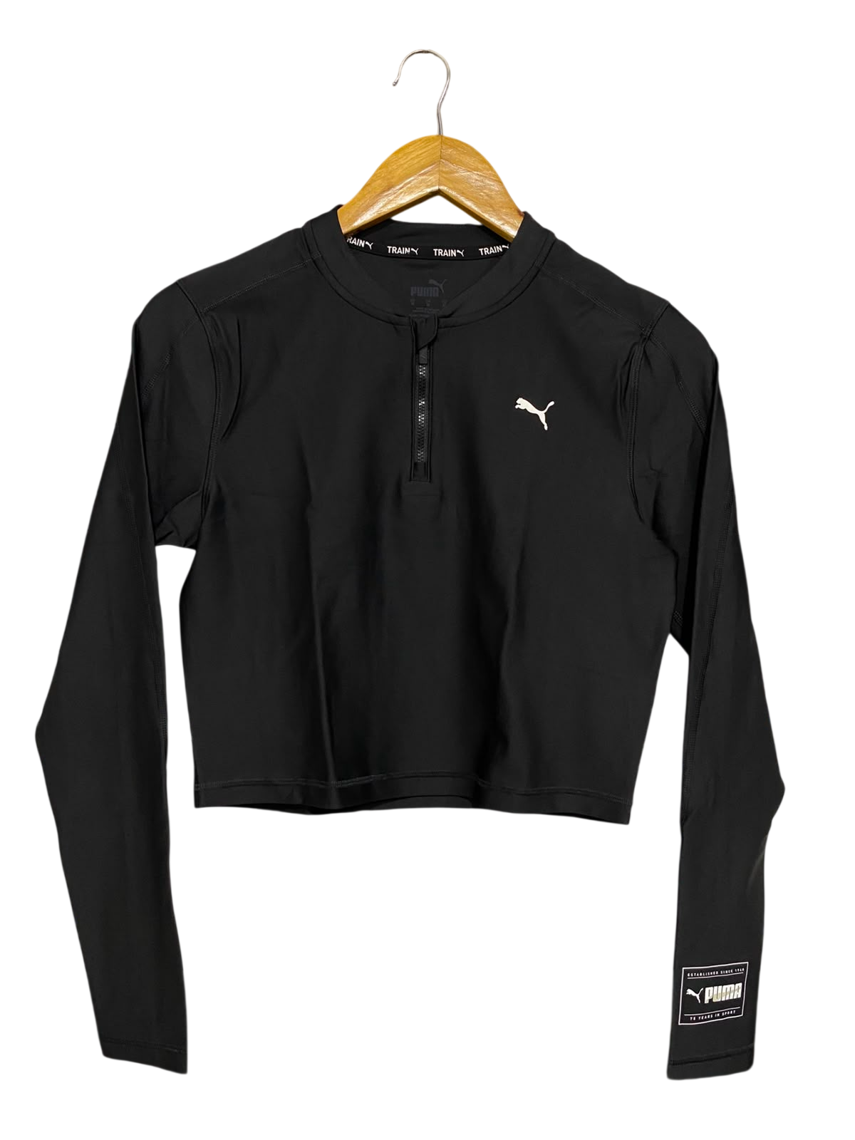 PUMA |M| BUST 16| A40| BLACK QUARTER-ZIP LONG-SLEEVE CROP TOP