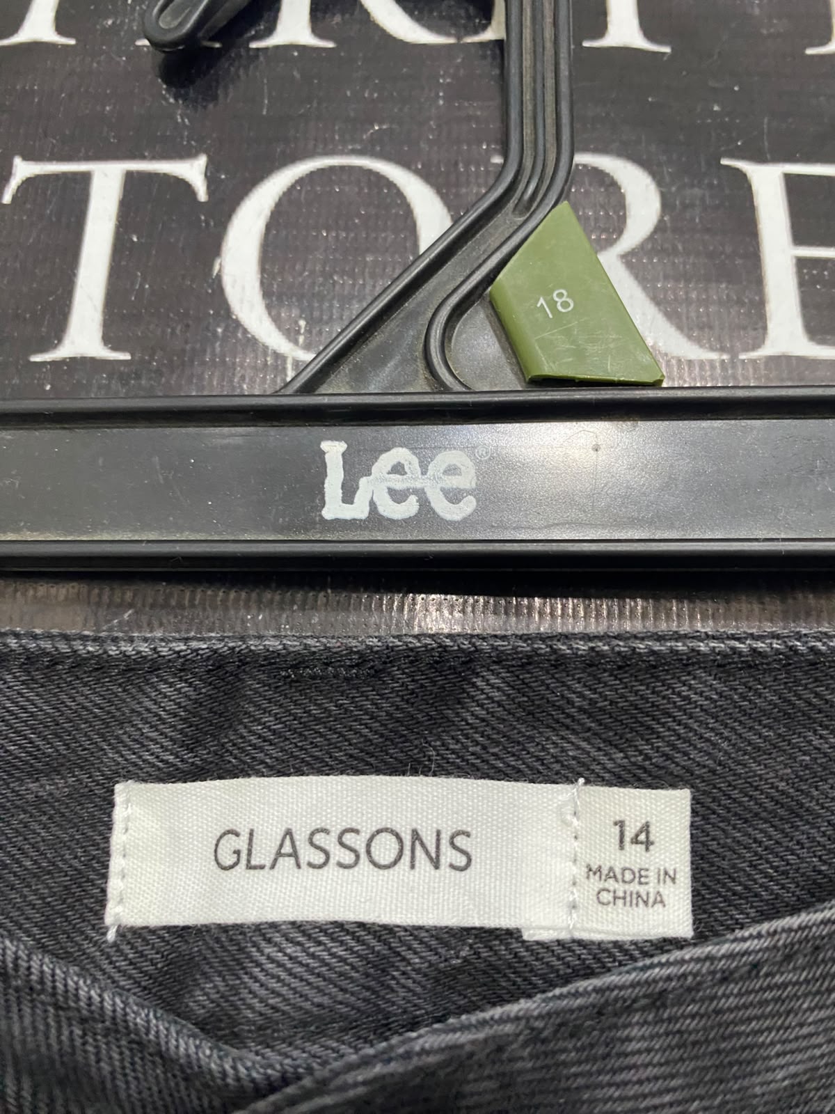 GLASSONS |L| WAIST 32| A40| BLACK DENIM HIGH-WAISTED UTILITY SHORTS