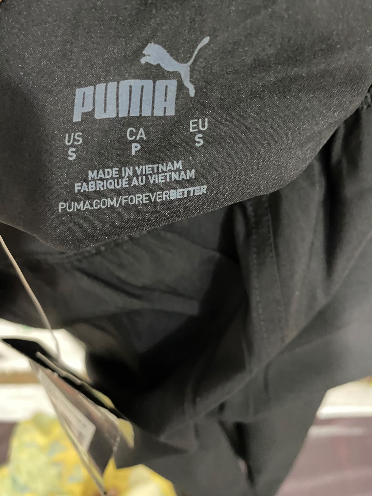 PUMA |S| WAIST 26| A40| BLACK DRYCELL ATHLETIC UTILITY JOGGERS