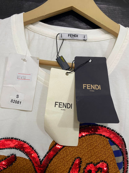 FENDI |S| BUST 16| A40| WHITE SEQUIN HEART LOGO UTILITY T-SHIRT