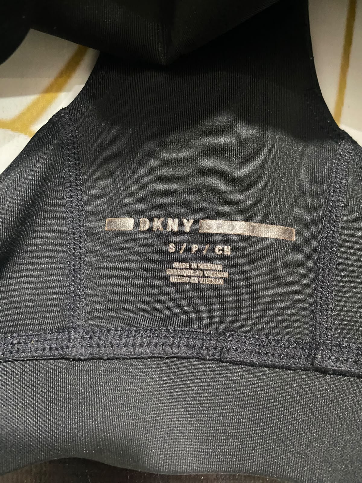 DKNY |S| BUST 13| A41| BLACK GLOSS LOGO ATHLETIC UTILITY SPORTS BRA