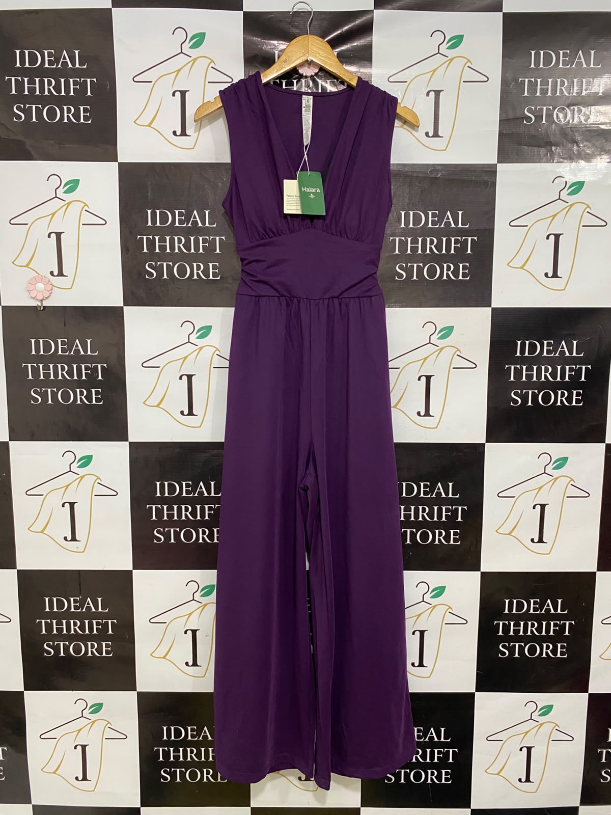 HALARA |S| BUST 15| A41| PURPLE V-NECK SLEEVELESS UTILITY WIDE-LEG JUMPSUIT