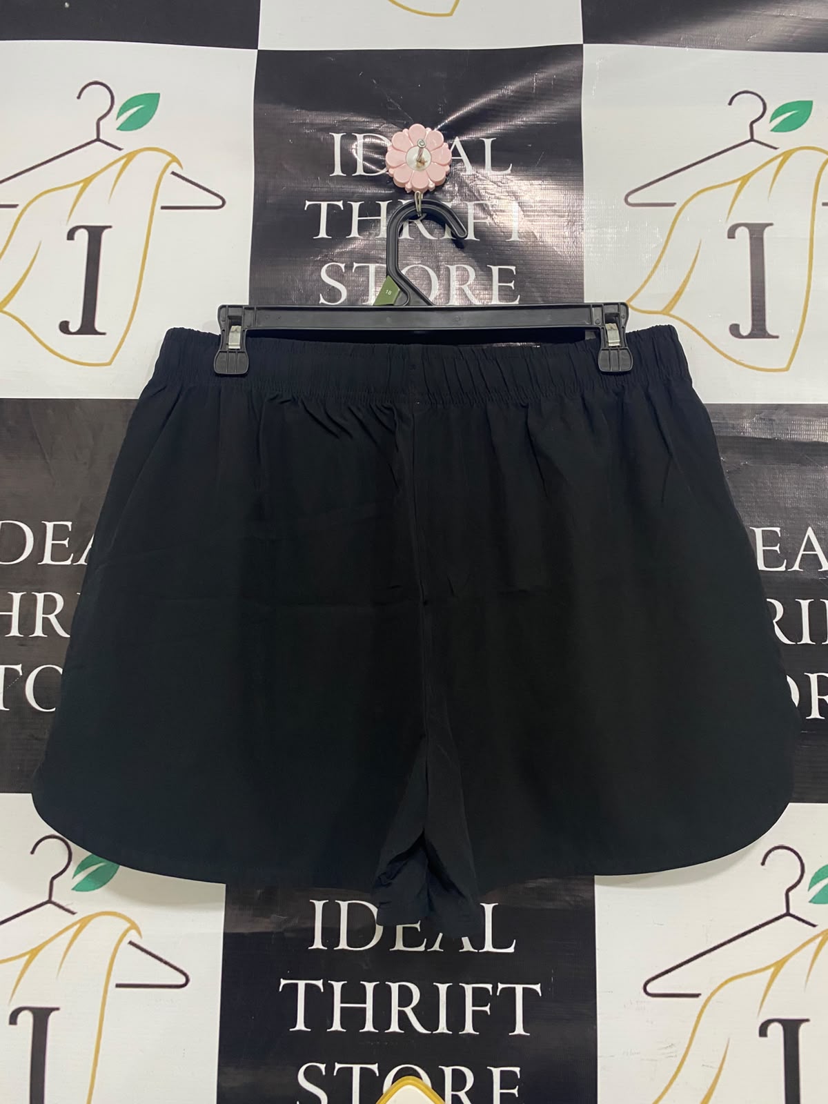 CIRCUIT |L| WAIST 30| A40| BLACK ATHLETIC DRAWSTRING UTILITY SHORTS
