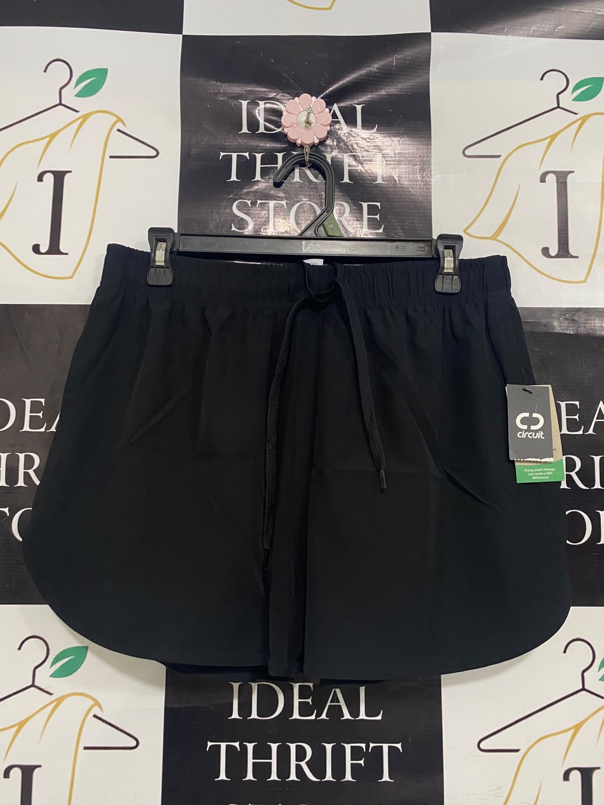 CIRCUIT |L| WAIST 30| A40| BLACK ATHLETIC DRAWSTRING UTILITY SHORTS