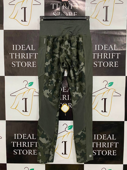 DOMYOS |XXS| WAIST 20| A40| GREEN CAMO PANELLED PERFORMANCE UTILITY LEGGINGS