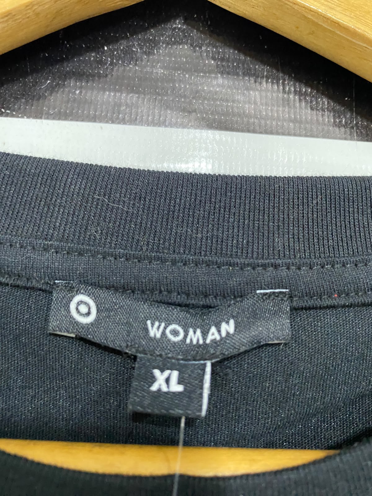 TARGET WOMAN |XL| BUST 28| A40| BLACK ASYMMETRIC GATHERED UTILITY T-SHIRT