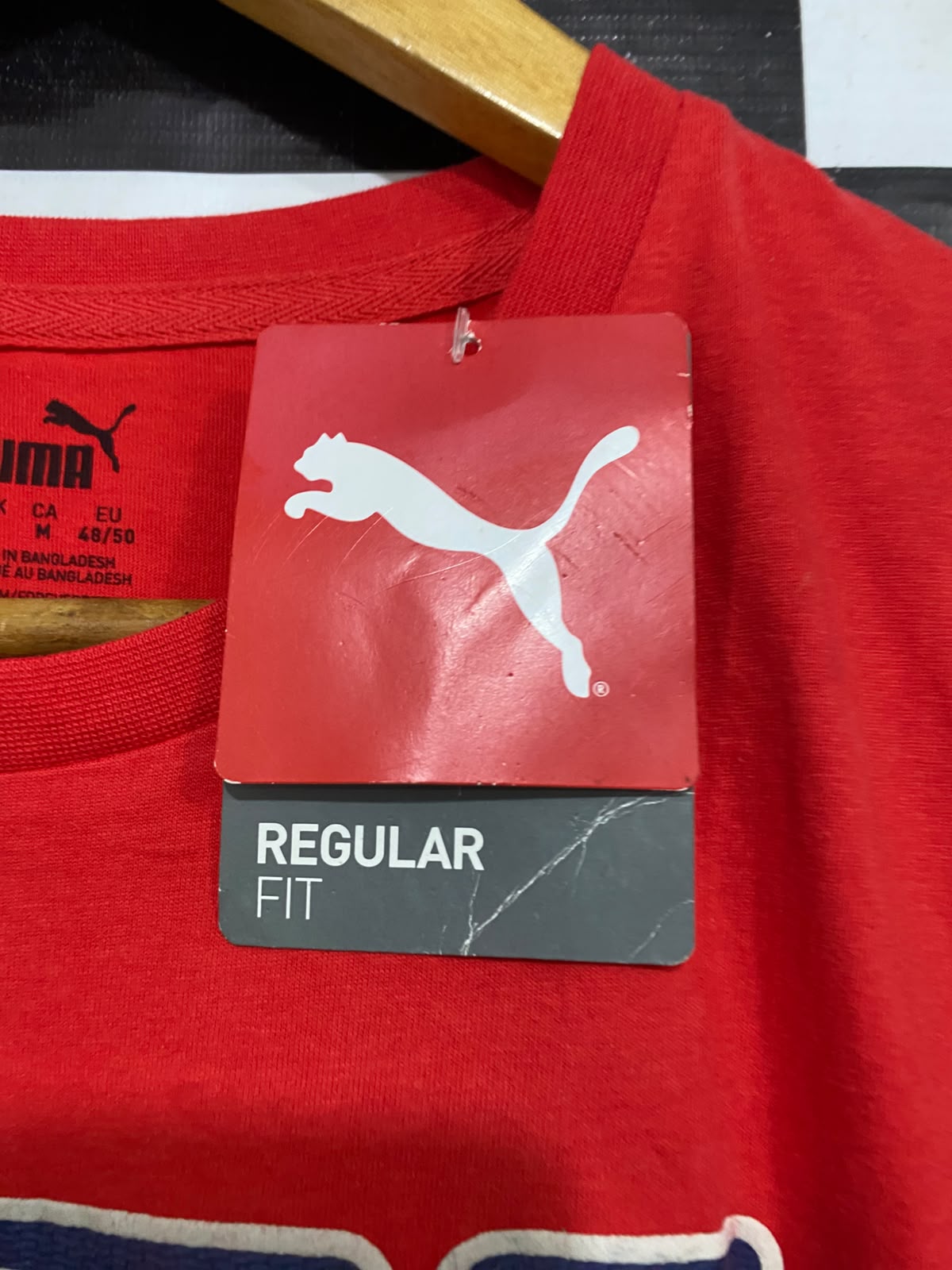 PUMA |M| BUST 20| A40| RED SPORTSWEAR LOGO UTILITY T-SHIRT