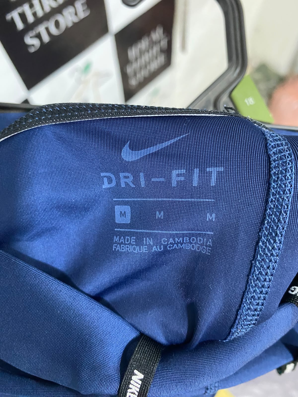 NIKE |M| WAIST 28| A40| NAVY BLUE DRI-FIT PERFORMANCE UTILITY LEGGINGS