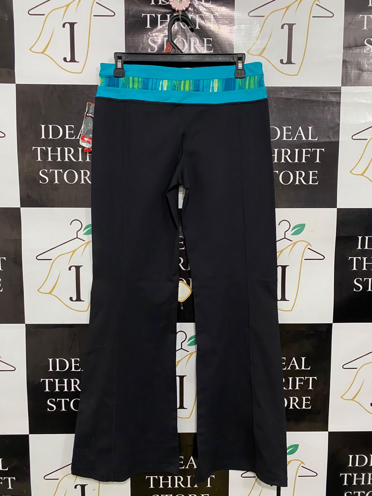 KIRKLAND |M| WAIST 30| A40| BLACK AND TURQUOISE WAISTBAND WIDE-LEG PERFORMANCE UTILITY TROUSERS