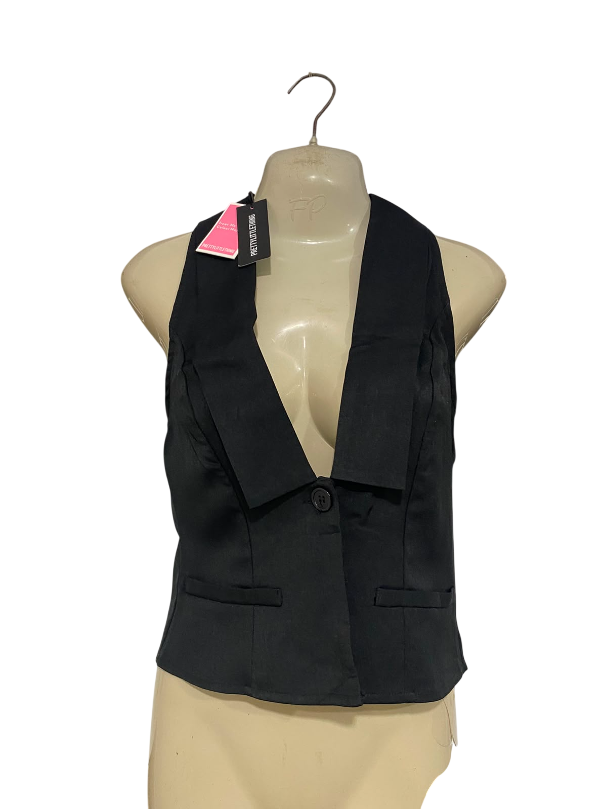 PRETTYLITTLE THING |S| BUST 15| A41| BLACK TAILORED VEST UTILITY CROP TOP