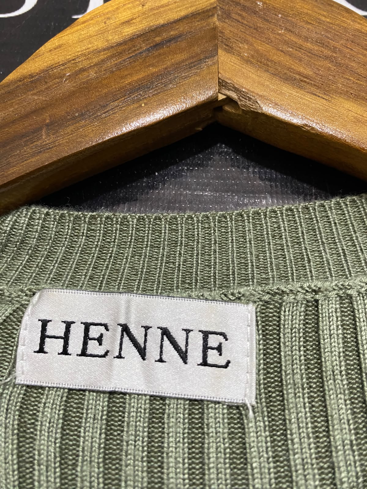 HENNE |S| BUST 13| A42| SAGE GREEN RIBBED KNIT MIDI UTILITY DRESS WITH TIE-WAIST