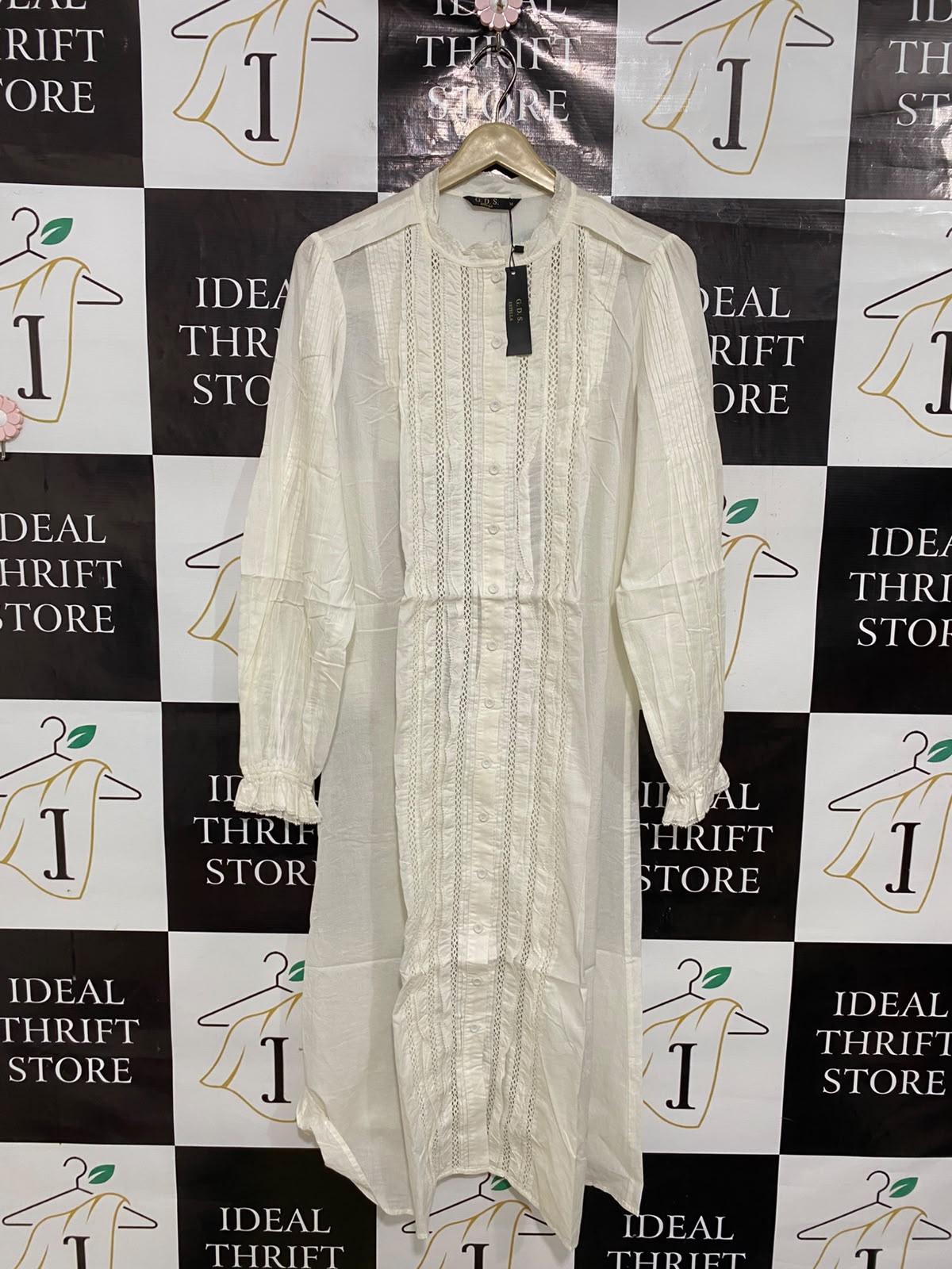 G D S |M| BUST 20| A42| OFF-WHITE LACE-TRIMMED BUTTON-UP UTILITY MIDI SHIRT DRESS