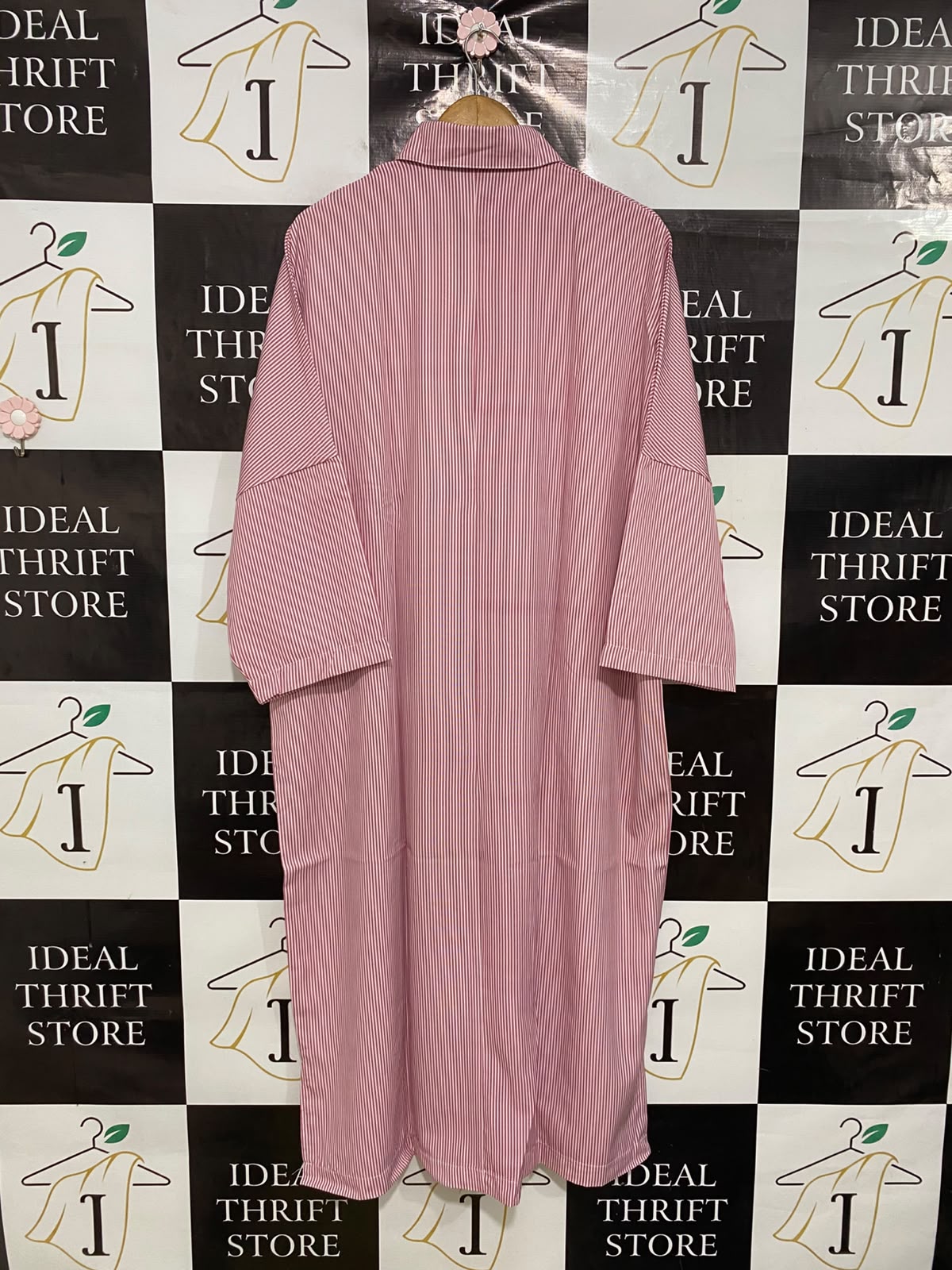 |M| BUST FREE| A42| RED AND WHITE PINSTRIPE OVERSIZED UTILITY SHIRT DRESS