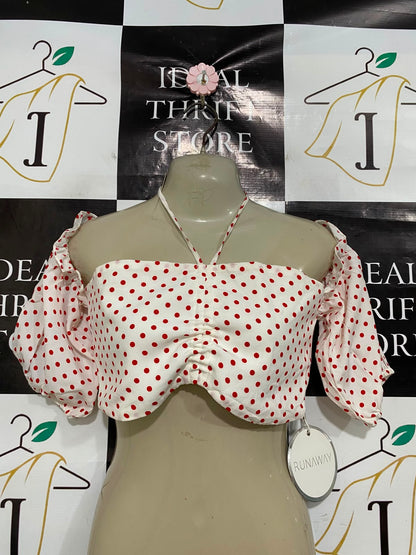 RUNWAY |M| BUST 15| A41| RED AND WHITE POLKA-DOT OFF-SHOULDER UTILITY CROP TOP