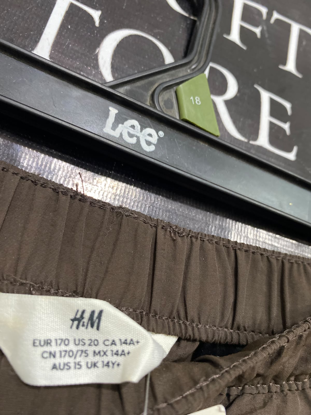 H&M |S| WAIST 26| A41| BROWN MULTI-POCKET PARACHUTE UTILITY CARGO PANTS