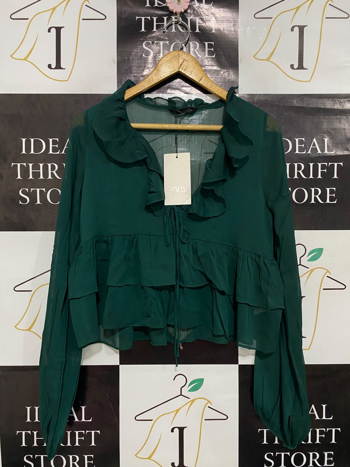 ZARA |M| BUST 17| A41| EMERALD GREEN RUFFLED TIE-FRONT UTILITY BLOUSE