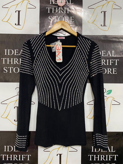 3M COLLECTION |S| BUST 14| A43| BLACK RHINESTONE-EMBELLISHED V-NECK UTILITY TOP