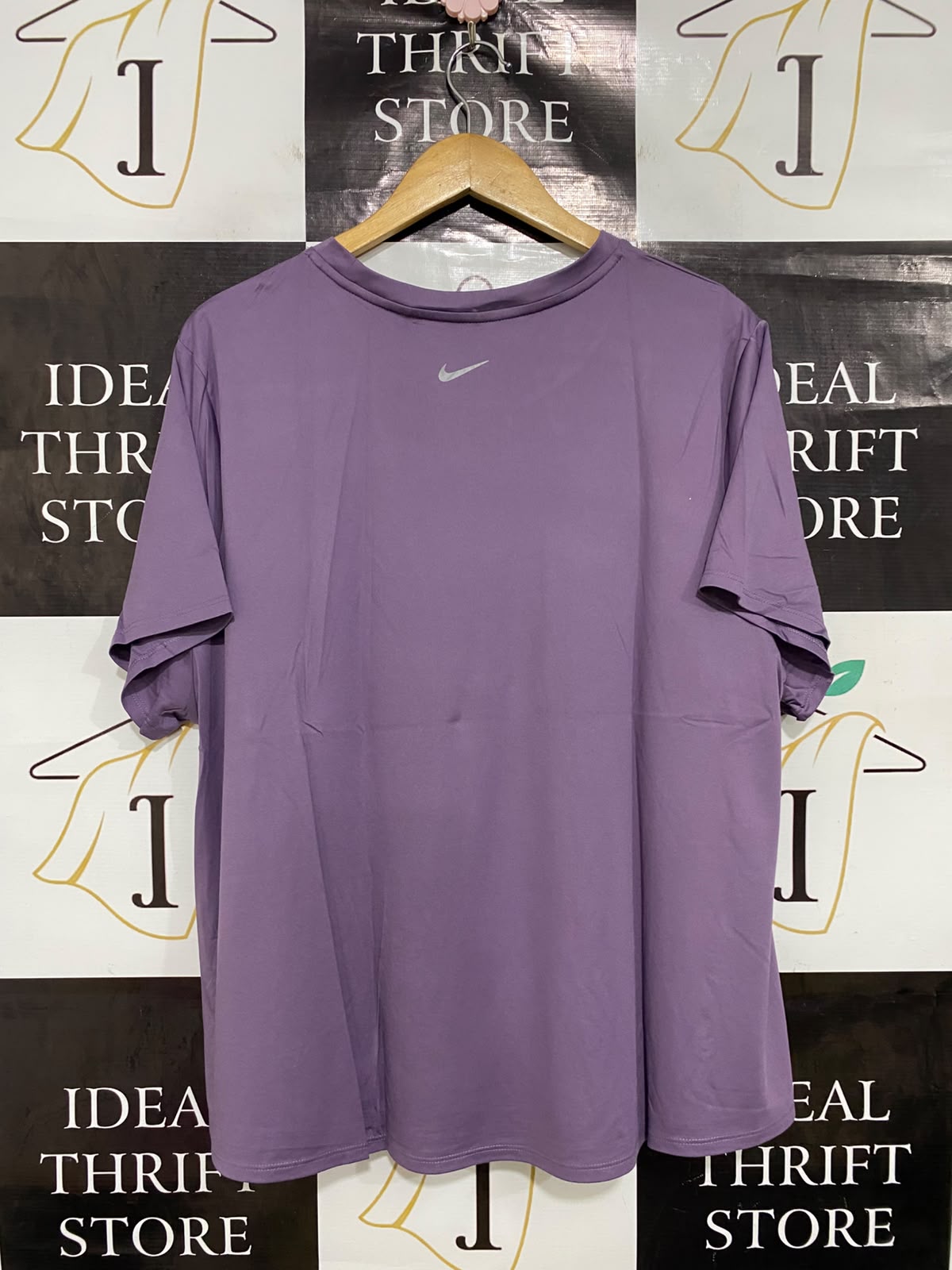 NIKE |XL| BUST 24| A43| LAVENDER OVERSIZED SWOOSH UTILITY TEE