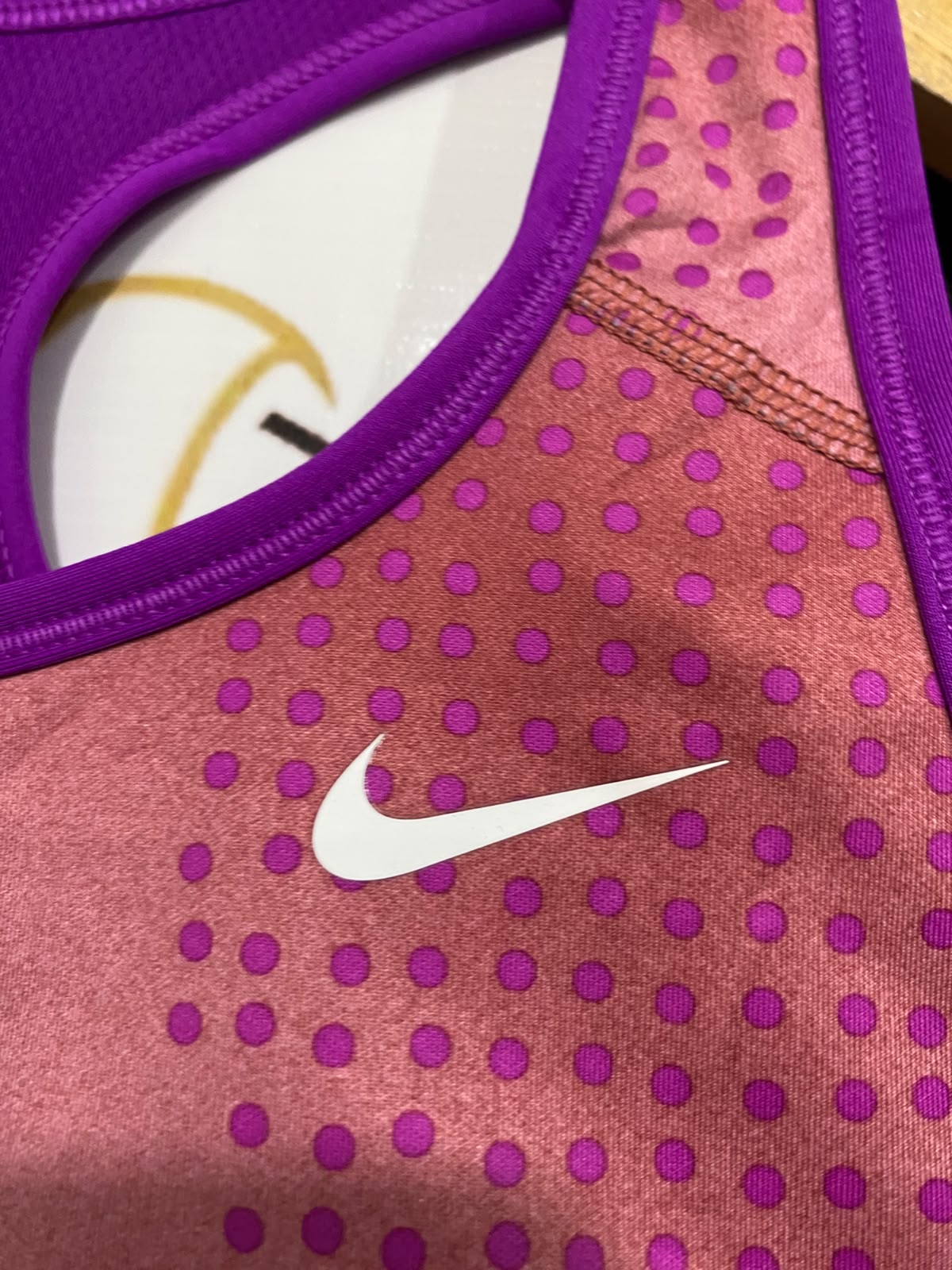 NIKE |S| BUST 14| A43| PINK & PURPLE DOTTED PERFORMANCE UTILITY SPORTS BRA