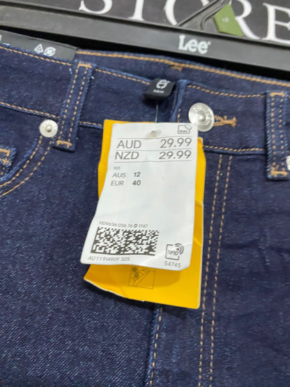 H&M |M| WAIST 28| A42| DARK DENIM HIGH-RISE FLARED UTILITY JEANS