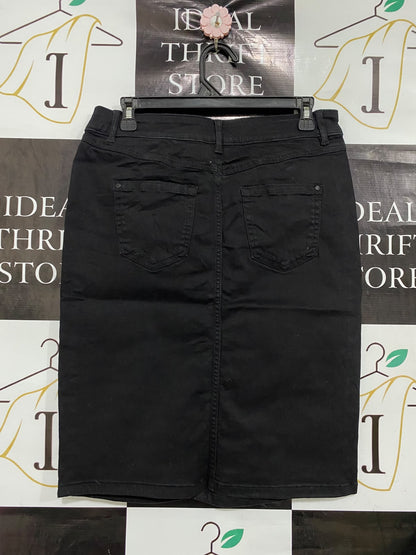 DENIM |L| WAIST 30| A42| BLACK DENIM MIDI UTILITY SKIRT