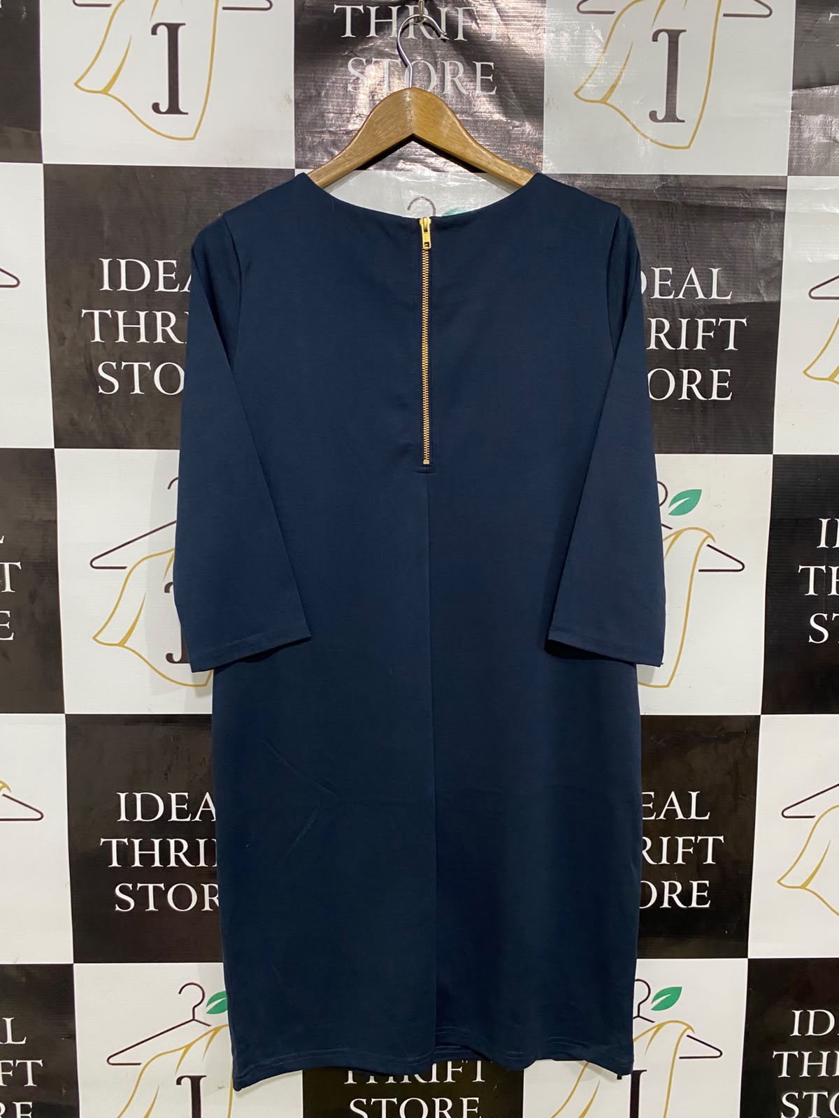 VILA |L| BUST 20| A42| NAVY BLUE 3/4-SLEEVE STRUCTURED DRESS